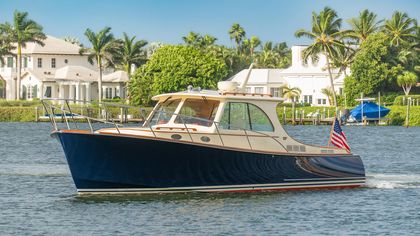 37' Hinckley 2016 Yacht For Sale